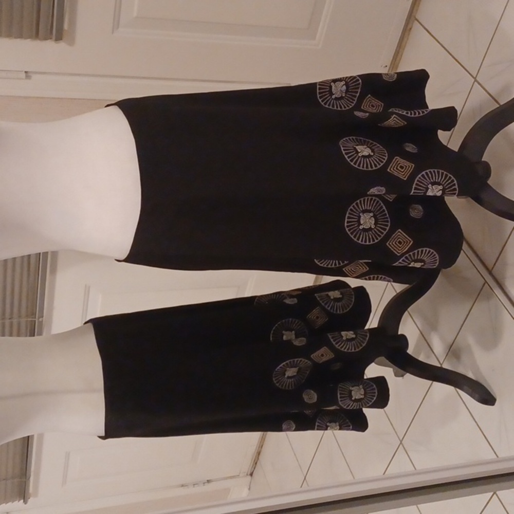 4/$80 Long Black Flare Embroidered Skirt - Size 9